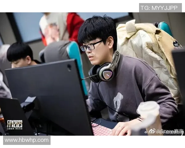 esports数据全球挑战赛中FPX战队节奏表现分析与点评探讨 esports数据全球挑战赛中FPX战队节奏表现分析与点评探讨